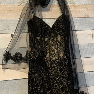 Mon Cheri Evenings dress Size 6